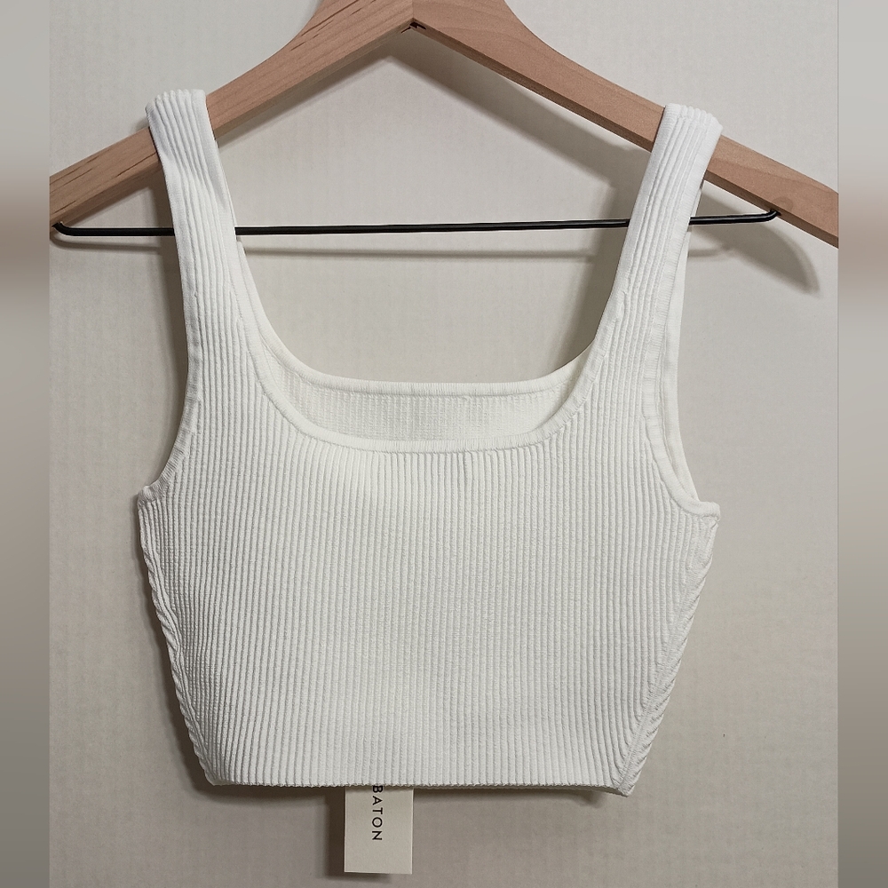 Cropped ribbed tank top